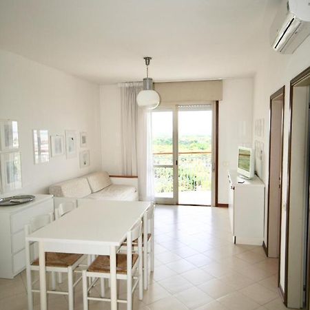 リニャーノ・サッビアドーロBa- La Torre - Sea View -アパートメント エクステリア 写真